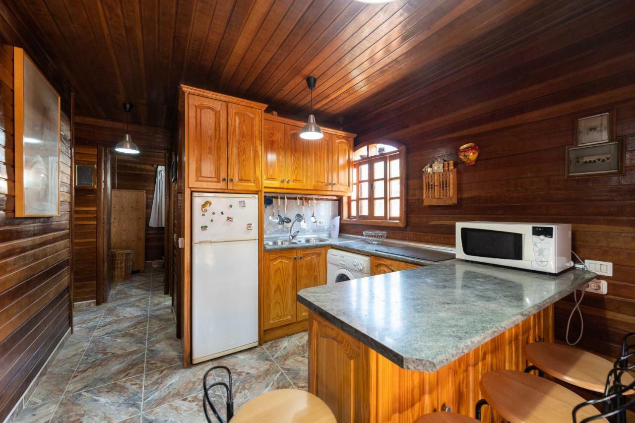 Camping Cabin - Private Solarium & Pool - Bbq San Bartolome Bagian luar foto